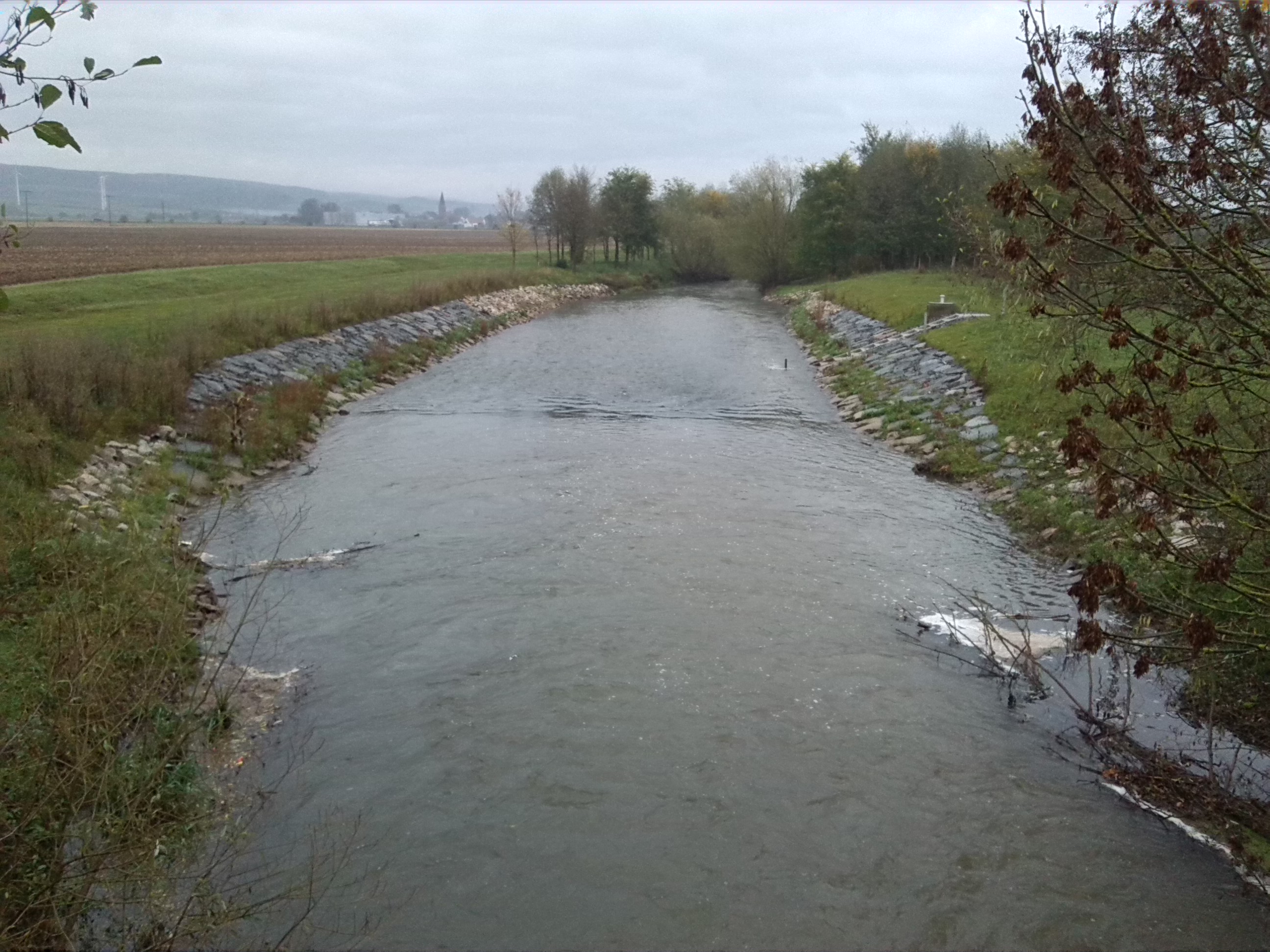 Helme Abwärts Brücke Alte Bahntrasse Kelbra Unweit Auslauf Stausee (1)