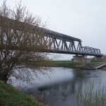 23-Eisenbahnbrücke Nach Leipzig Über Saale
