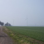 31-Weg Von Piesdorf Nach Gerbstedt Mit Feld Windräder In Richtung Südwesten-3