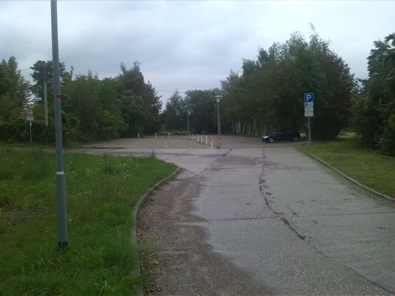 103-Merseburg Nordwestteil Gelände Frühere Papierfabrik Parkplatz (2)