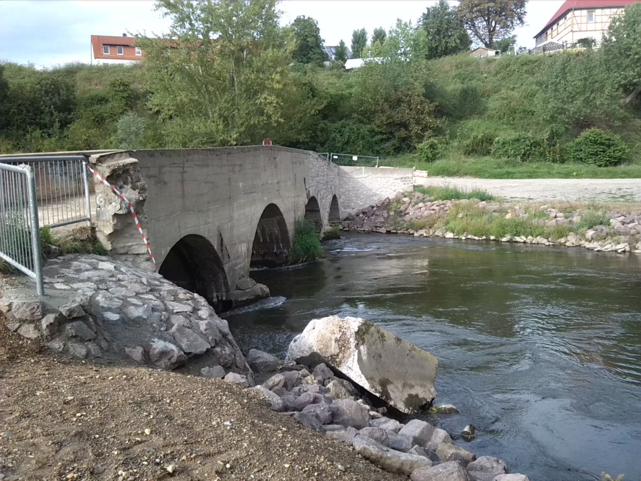 4-Schafbrücke Von Süden Gesehen & WeißeElster (1)
