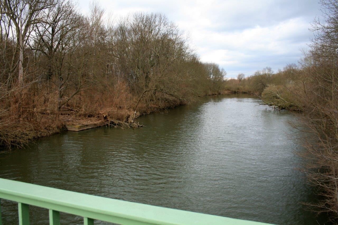 19-Brücke Von Unterer Aue Zu Rabeninsel Blick Nach Westen Wilde Saale