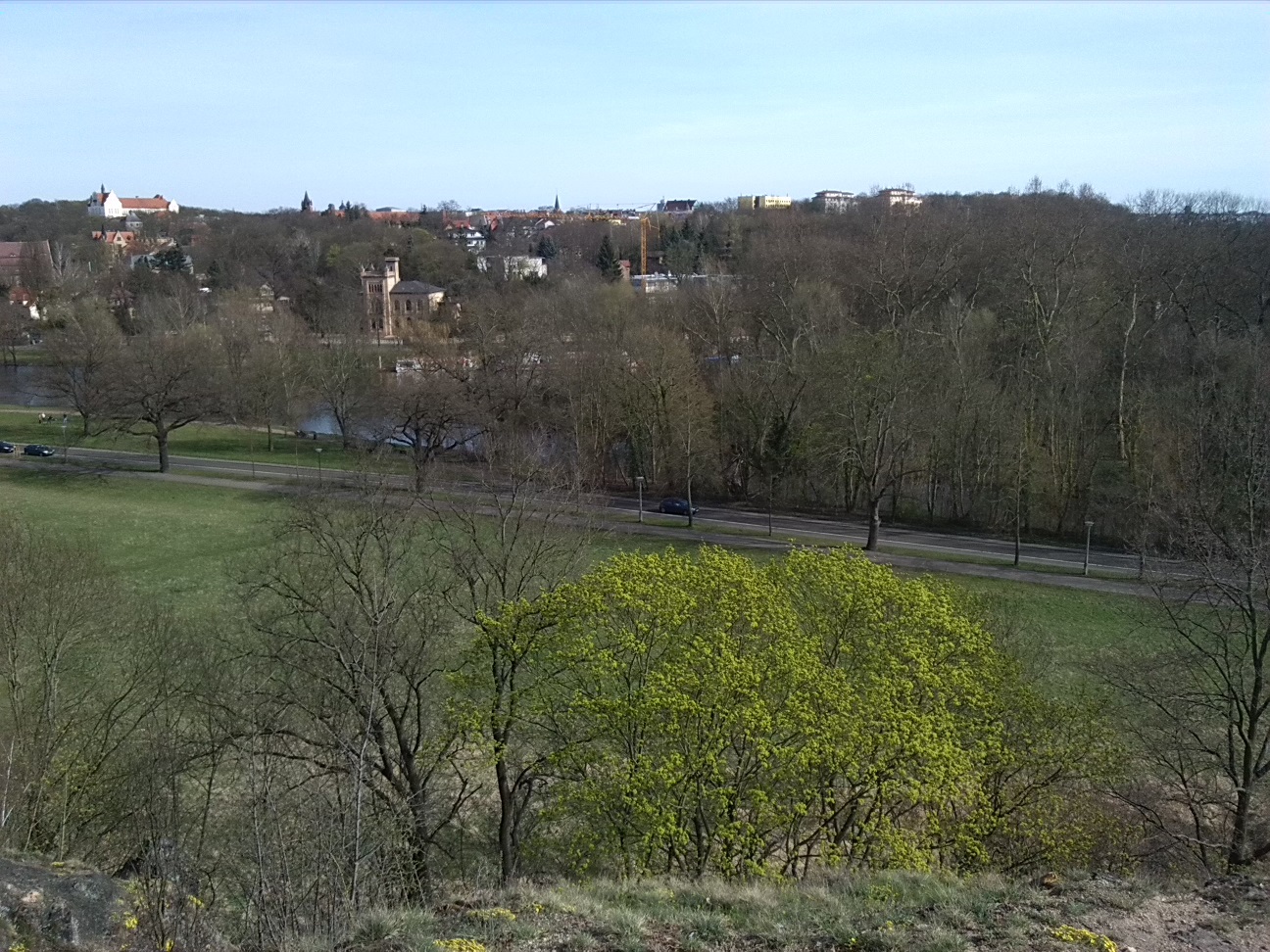35-Blick Von Felsfluren Am Amselgrund Über Wilde Saale Zu NSG Peißnitznordspitze Nach Südosten (2a)