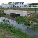 22a-Köthen Brücke Maxdorfer Straße Blick Ziethe Flussabwärts Nach Nordwesten & Zum Klärwerk (1)