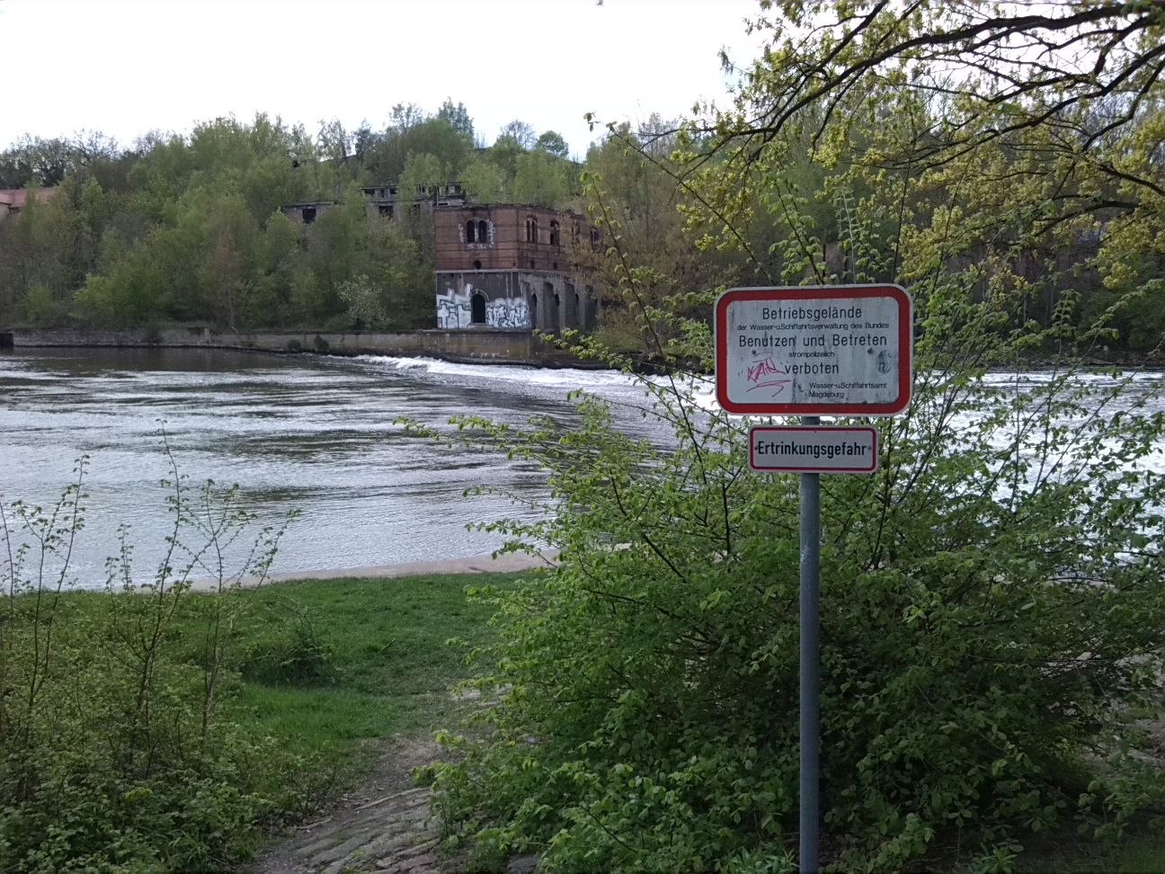 9-Südteil NSG Forstwerder Im Anschluss An Bogenbrücke Hinweisschild Wasserschifffahrtsamt Blick Nach Südosten (1)