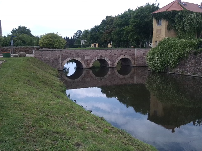 23a-Gemeinde Petersberg Ostrau Blick Auf Schlossgraben Nach Nordwesten (2)