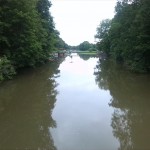 32a-Leipzig-Connewitz Pleiße Blick Von Brücke Streitholz & Der Beipert Flussabwärts Nach Norden Zu Wehr & Schleuse (1)