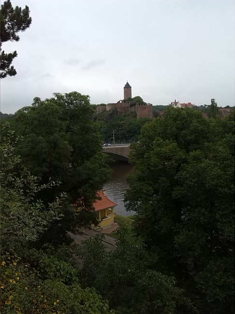 17a-Halle Felsen An Bergschenke Blick Nach Nordosten Auf Talstraße & Saae & Giebichensteinbrücke & Burg Giebichenstein (1)