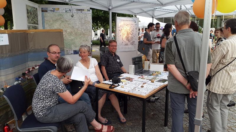 Unser Stand bei der langen Nacht der Wissenschaft 2015 (06)