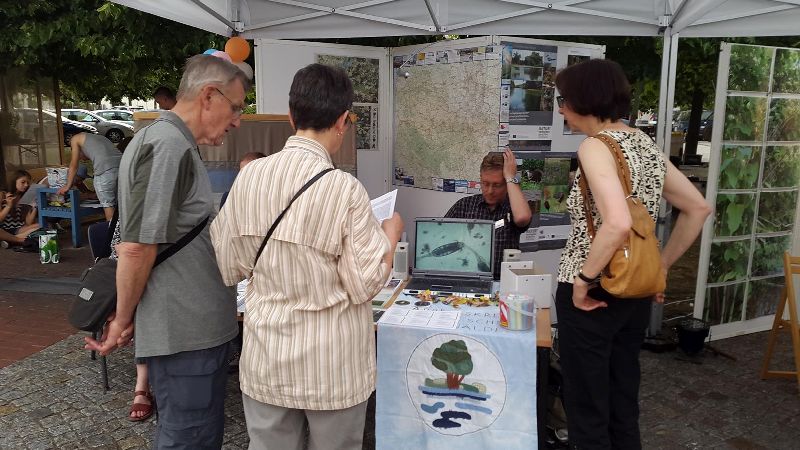 Unser Stand bei der langen Nacht der Wissenschaft 2015 (07)