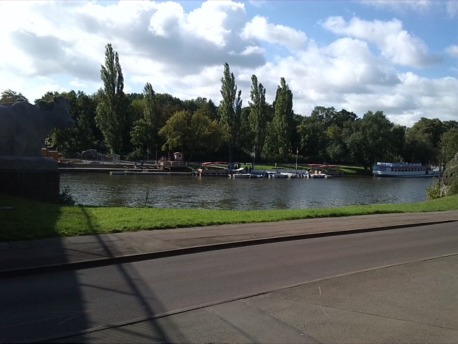 1a-Halle Blick Vom Aufgang Talstraße Zu Giebichensteinbrücke Nach Südosten Zu Saale & Fährstraße (1)