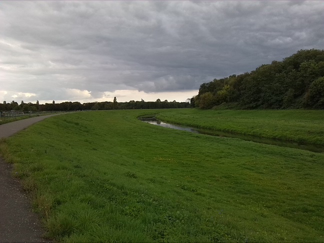 68a-Leipzig Blick Von Luppedeich Zwischen Heuweg & Auensee Nach Südosten (1)