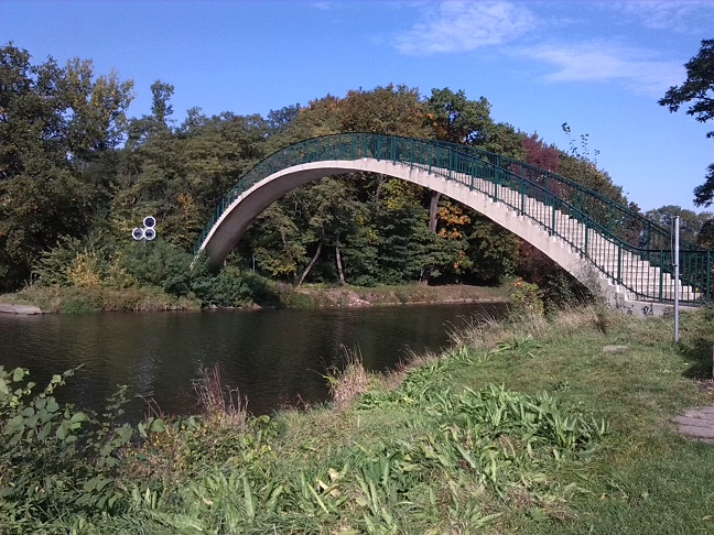 8a-Halle Blick Von Saaleufer Pfarrstraße Nach Norden Auf Forstwerder & Saale & Forstwerderbrücke (2)