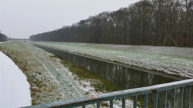 1a-Leipzig Blick Von Brücke Gustav-Esche-Straße Auf Neue Luppe & Der Möckernsche Winkel Nach Südosten