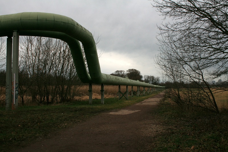 23a-Halle Untere Aue Weg Zwischen Pulverweiden & Rabeninsel Blick Entlang Heizungstrasse In Richtung Nordwesten Nach Halle-Neustadt