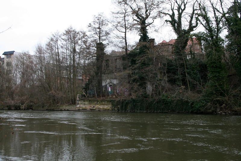 53a-Halle Verbindungsweg Pulverweiden & Holzplatz Blick Saaleabwärts Auf Reste Mostfabrik Nach Nordosten