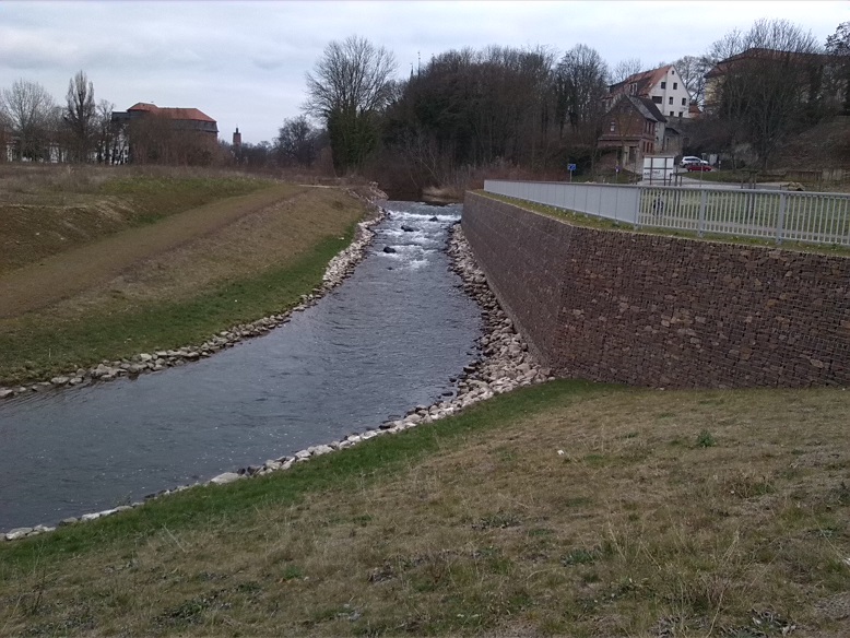 3a-Merseburg Königsmühle Blick Auf Mühlgraben Aufwärts Nach Süden (1)
