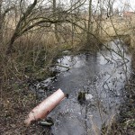 55a-Leuna Schladebach Floßgraben Überlauf Zum Teich Südwestlich Rathenaustraße