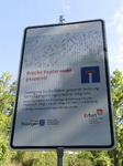 1500-20-Erfurt-Hochheim-Geraaue-zwischen-Luisenpark-Drei-Quellen-Strasse-Blick-nach-Nordosten-auf-Bauschild-Papierwehr.jpg